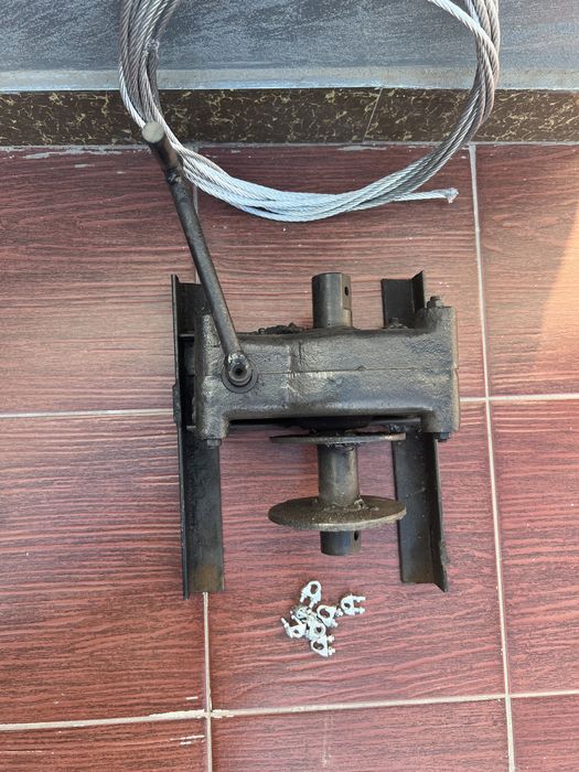 Либётка для люстры