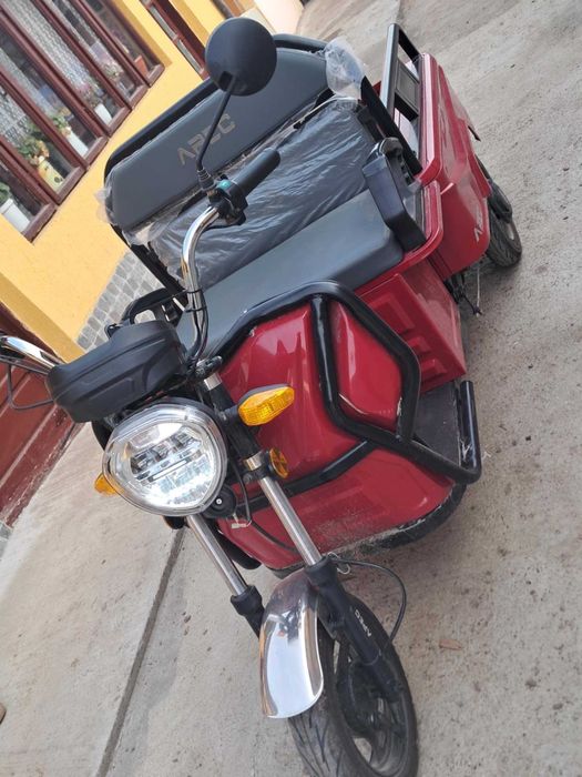 Triciclu electric 1000 W, Voltarom APT4 Fara permis