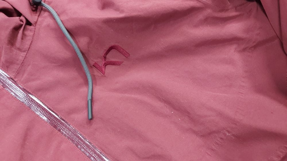 Kari traaa 2 in 1 дамско яке M размер