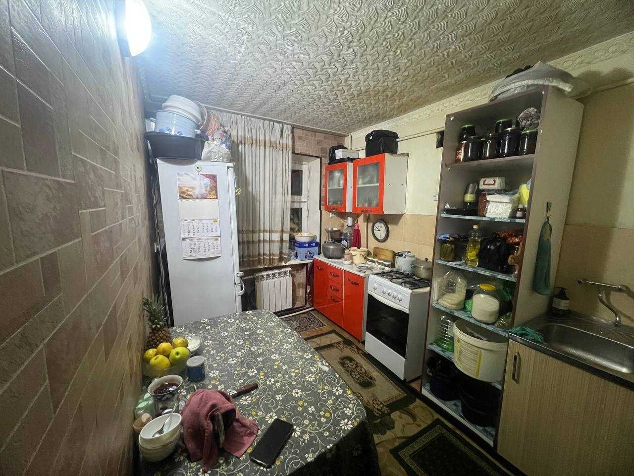 Квартира Чиланзар 7 кв.  1-ком. 2-этаж