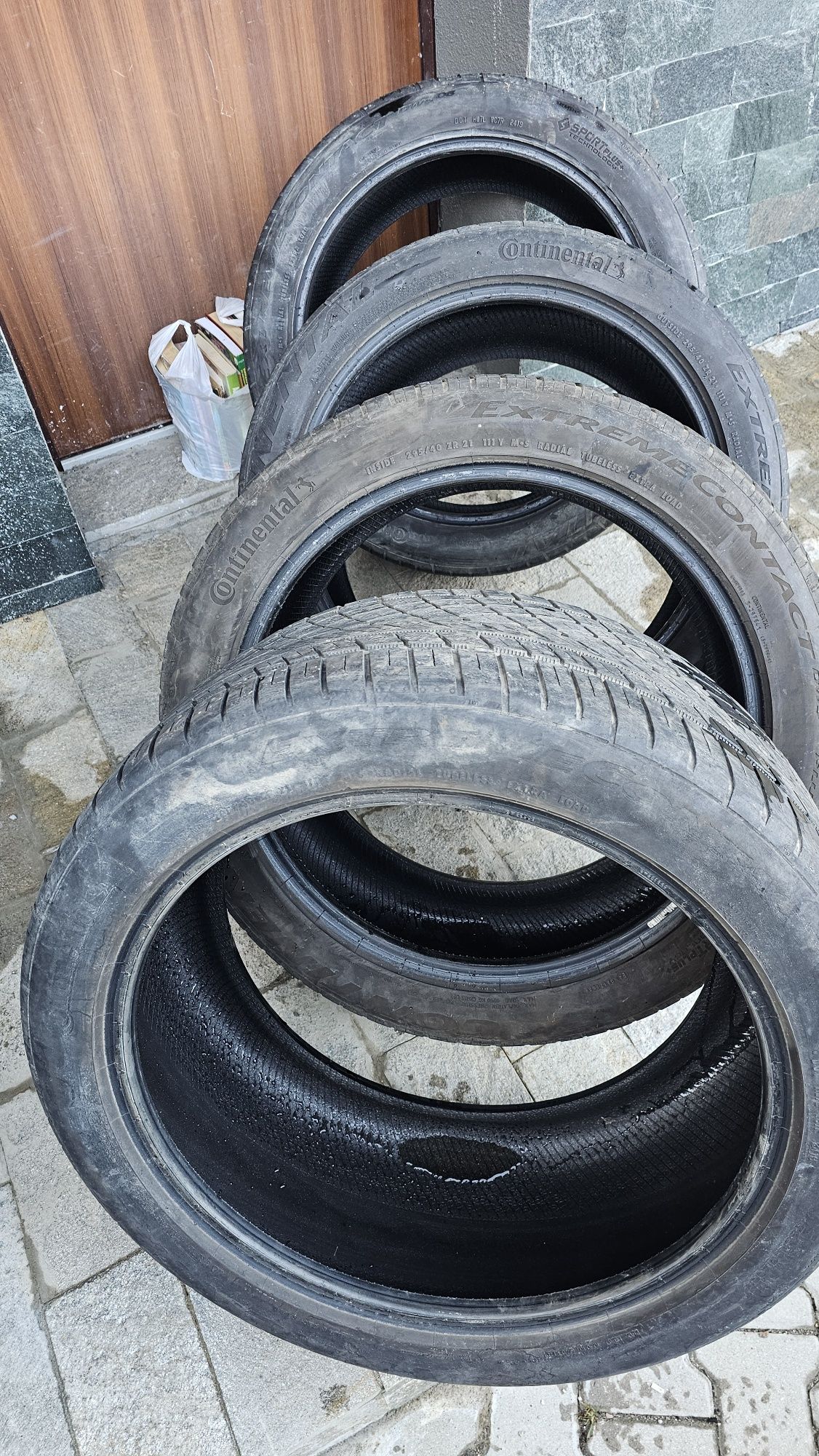 Летни и всесезонни гуми с размери 295/40/21" и 275/55/19"