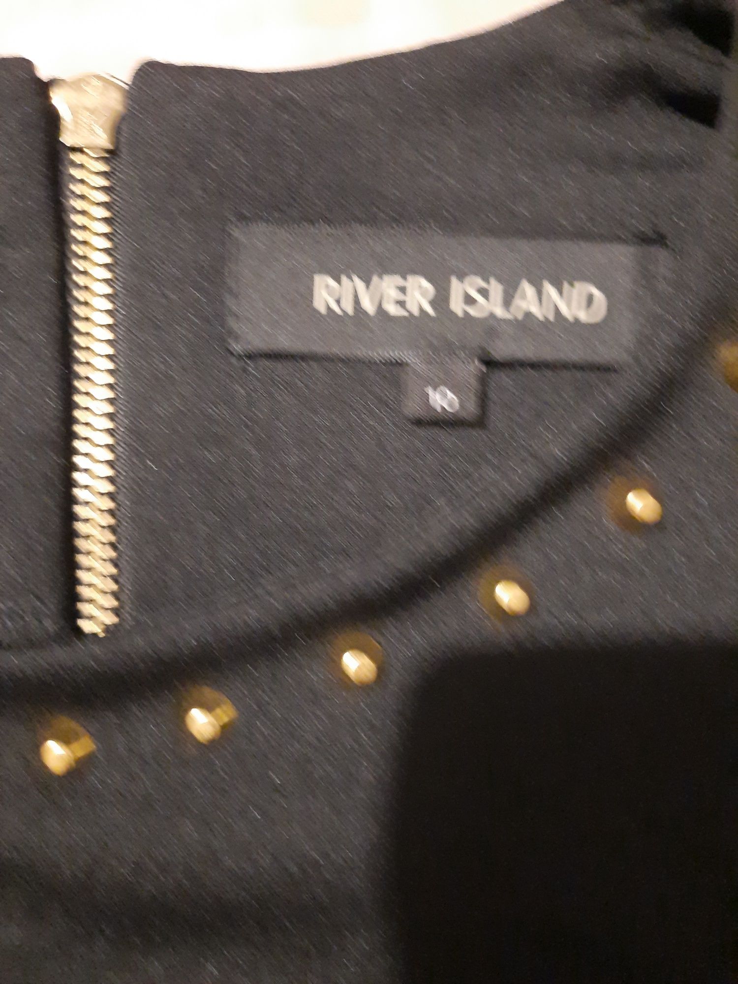 Миди рокля River Island с капси и дантела