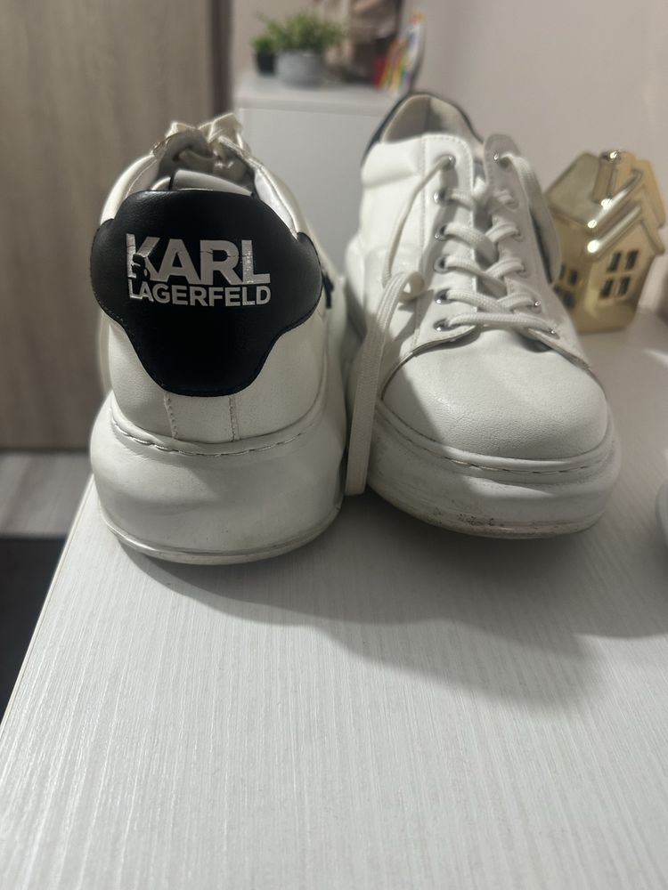 Vand adidasi Originali Karl Lagerfeld