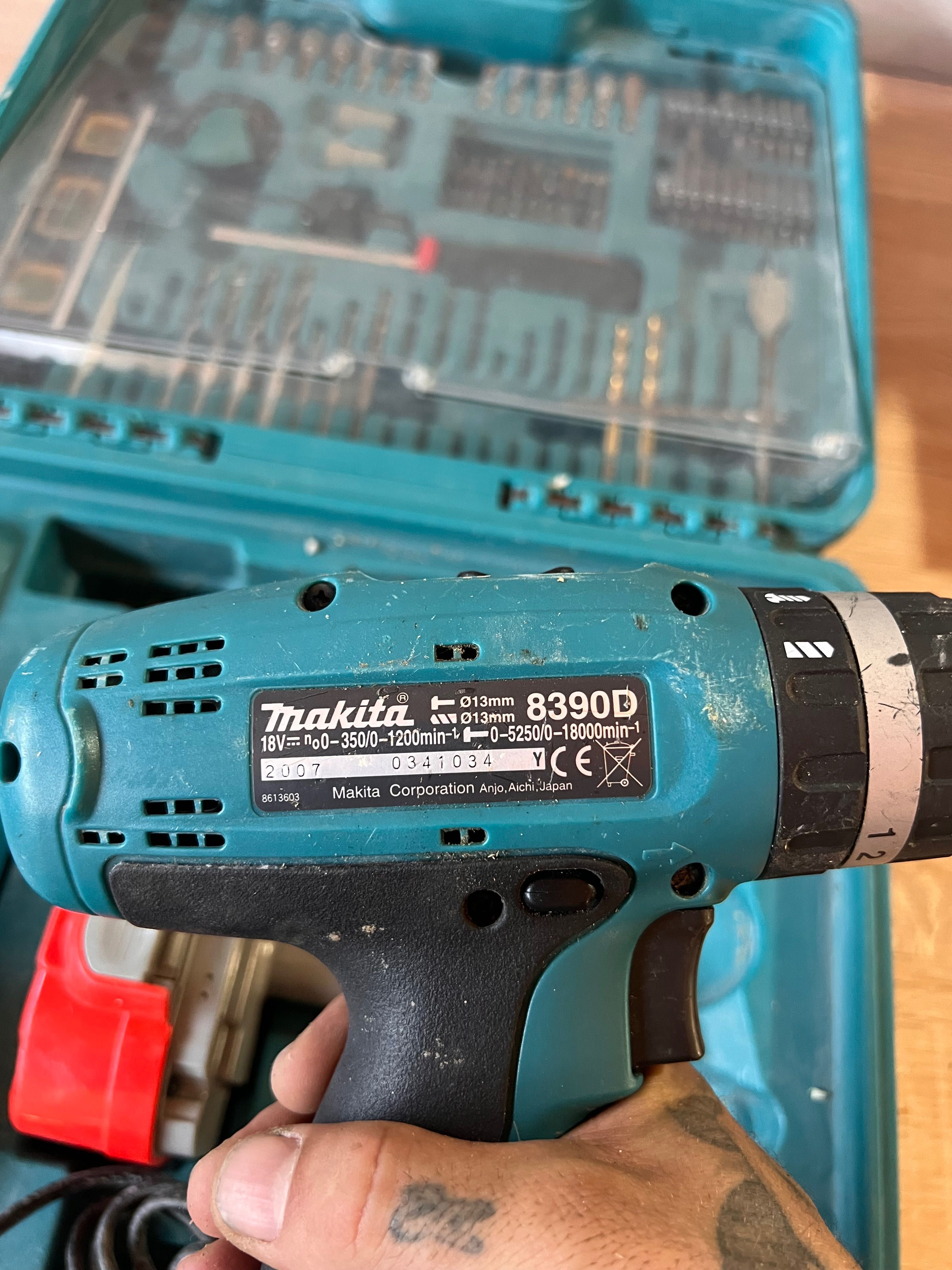 Makita 8390D Акумулаторен Винтоверт