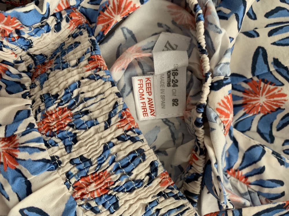 Бебешка рокля Zara 18-24 месеца