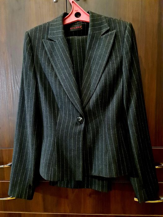 Брючный костюм размер 42-44