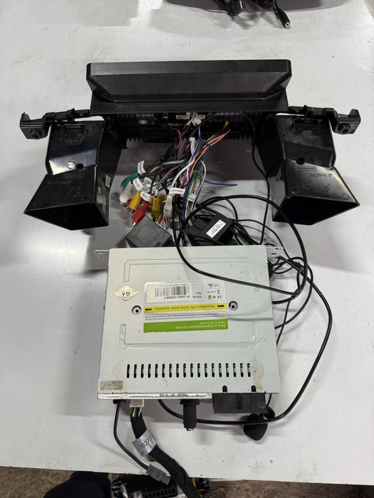 Navigatie Peugeot 508 completa cu touchscreen GARANTIE