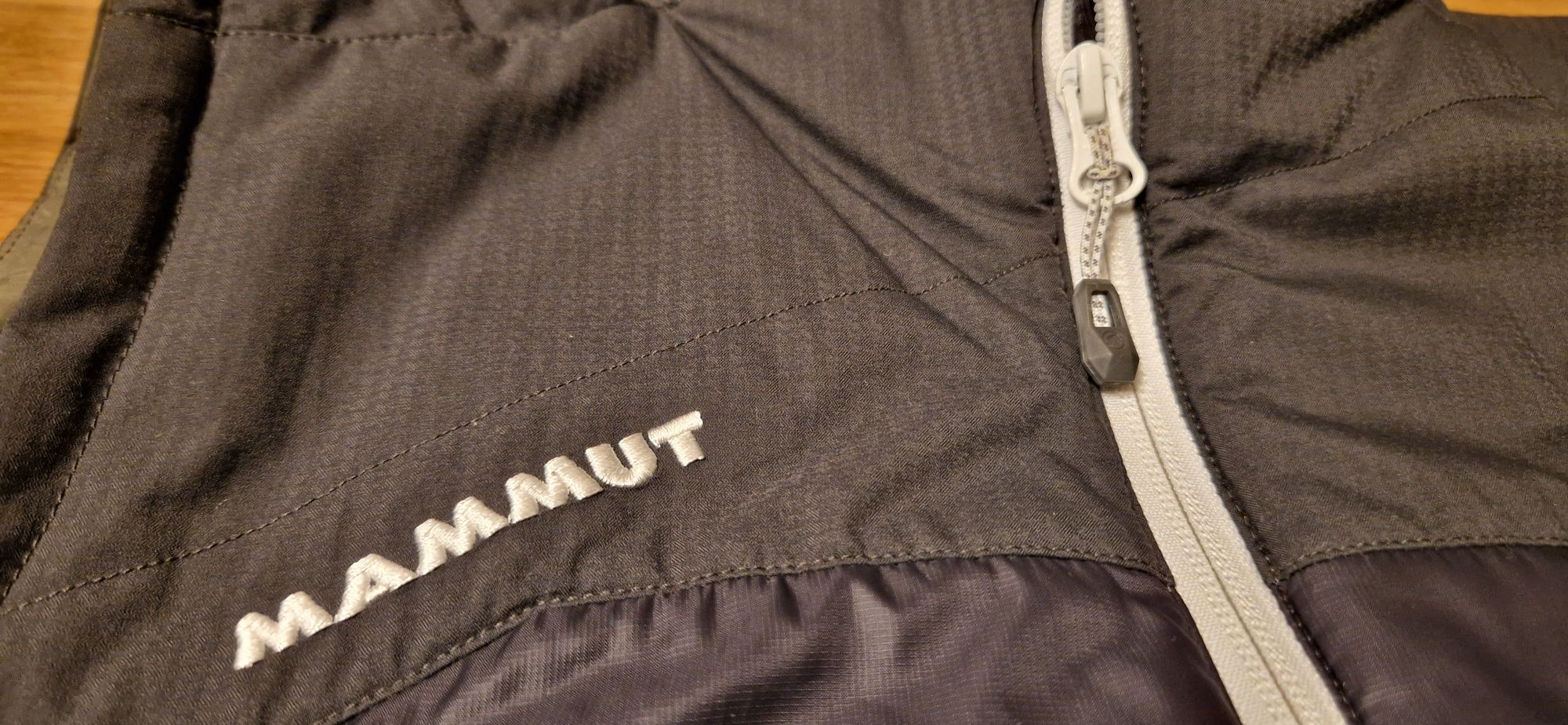 Vesta Mammut gri Pertex Microlight