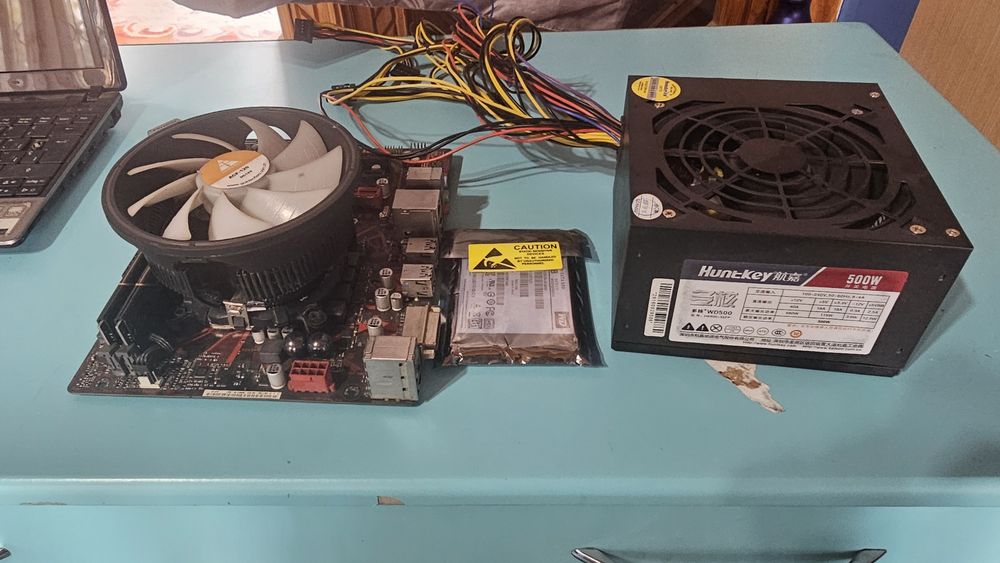 B250 i3 6100 комплект +ssd 120 gb sata +бп