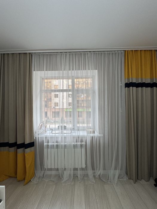 Шторы с тюлем в хорошем состоянии