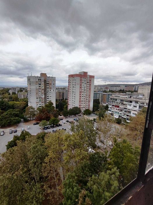 Продажба на тристаен тухлен  в квартал Младост