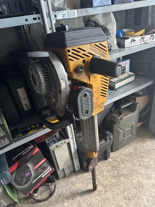 Vand  Picamer Benzina  Wacker Neuson BH 23