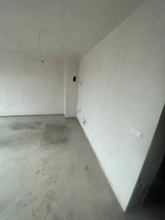 Продава се Двустаен апартамент в Пловдив, Остромила - 81 кв.м за 1334 €/кв.м - Снимка #1