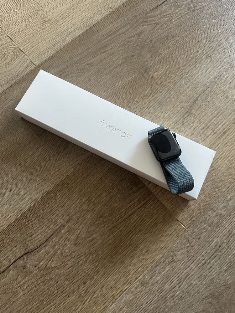 Продам apple watch 6 series