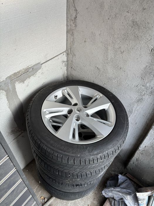 Vand Jante Originale Renault +Cauciucuri Vară:- 5 114,3 r17
