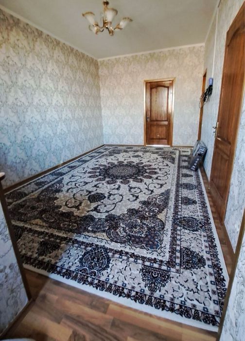 Yunsobod Shaxriston metroga yaqin 2/3/4/50 kv srochniy variyant