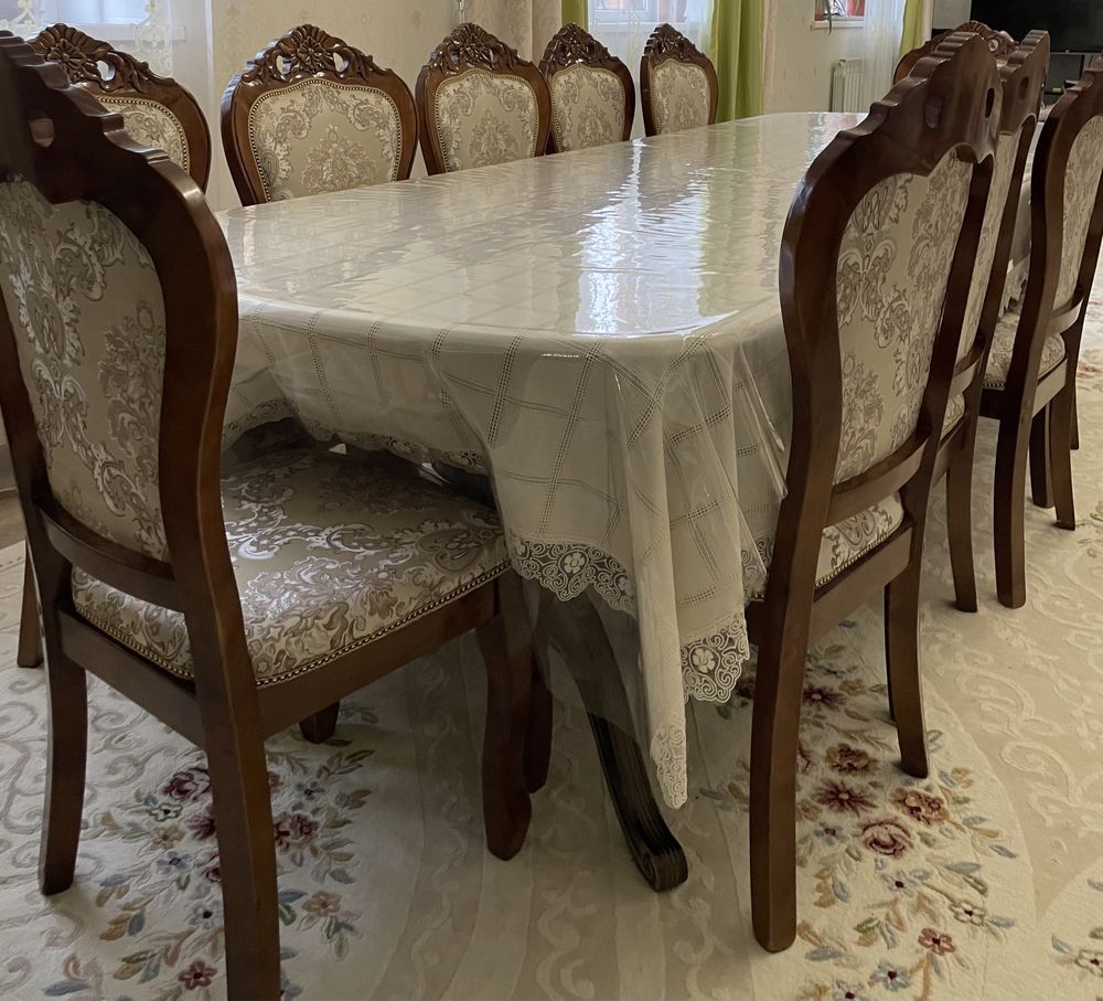 Продам стол со стульями