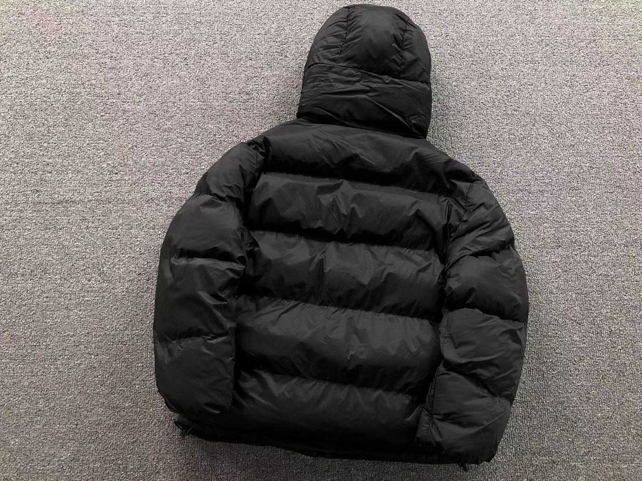 Куртка зимняя stussy