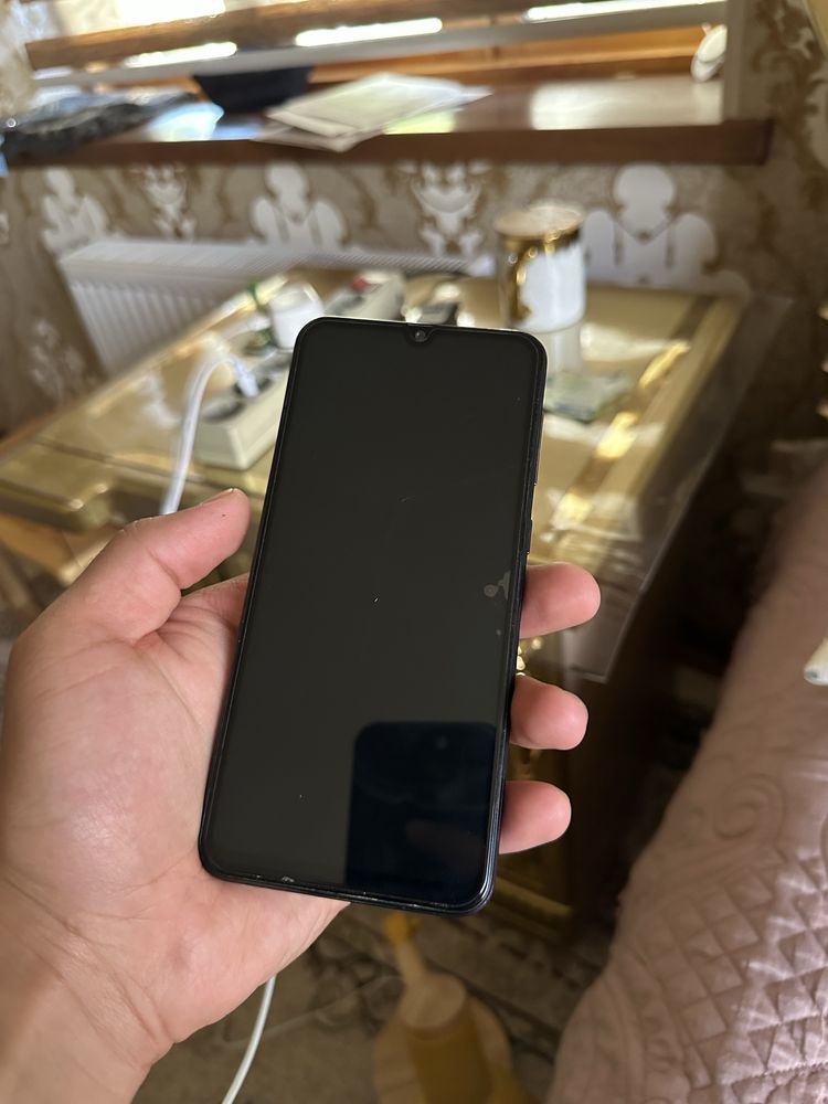 Samsung A 50 telfoni ideal