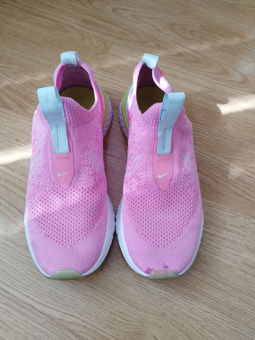 Маратонки дамски Nike