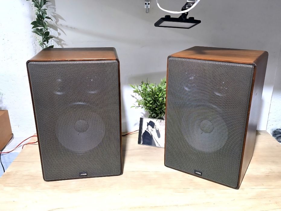 Boxe pasive CANTON GLE-70, hifi pe 3 cai, compresie , 4-8 ohm, 25hz,