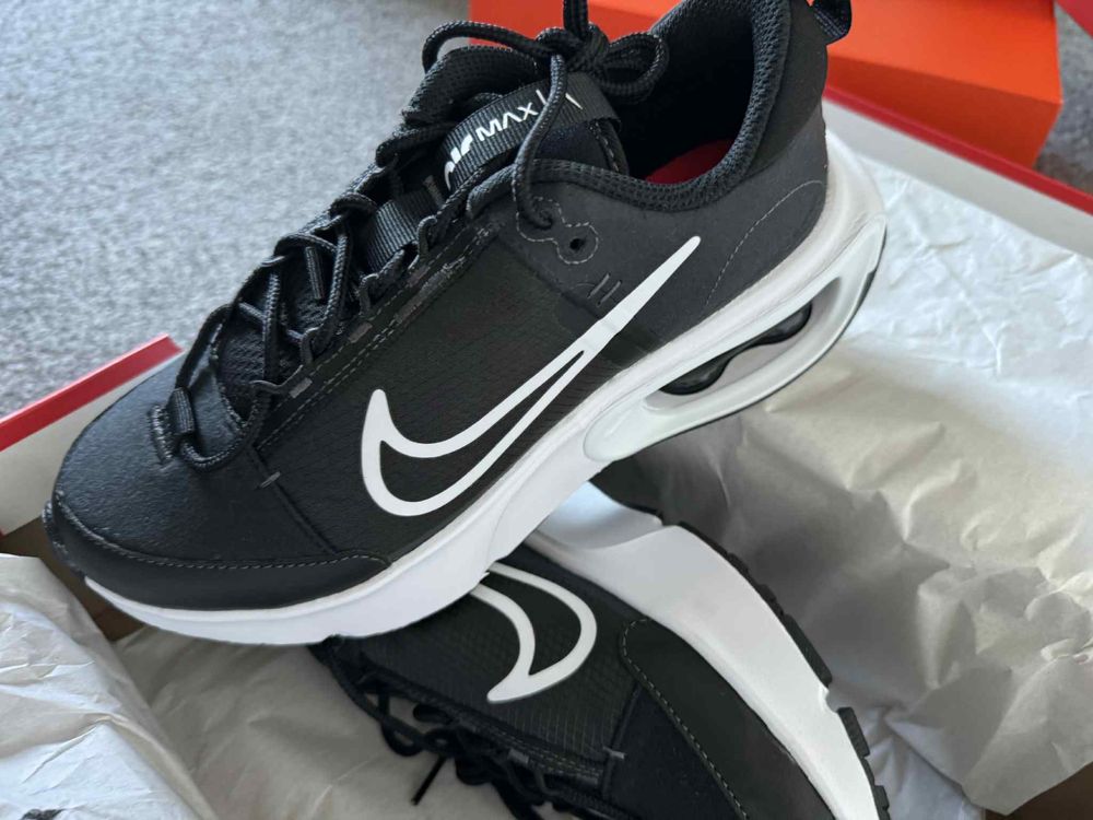 Маратонки Nike Air Max Interlock