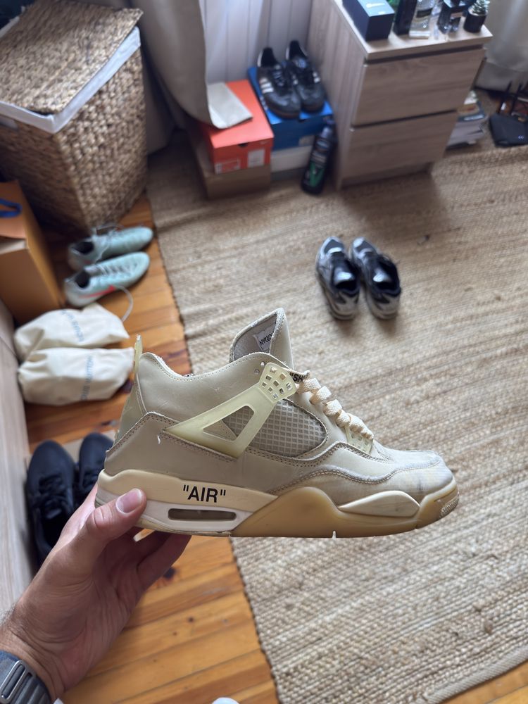 Offwhite jordan 4