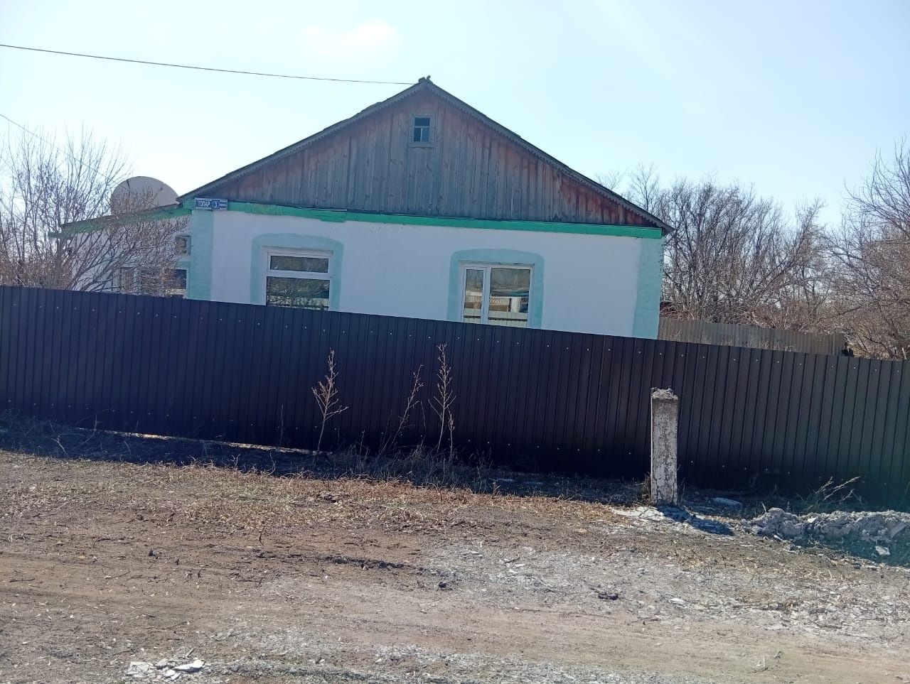 Продам дом на стройматериалы