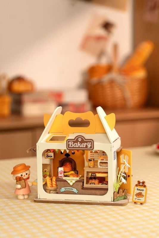 Миниатюрна къщичка: Teddy’s Breadbox  – сглоби сам, подарък с уют, LED