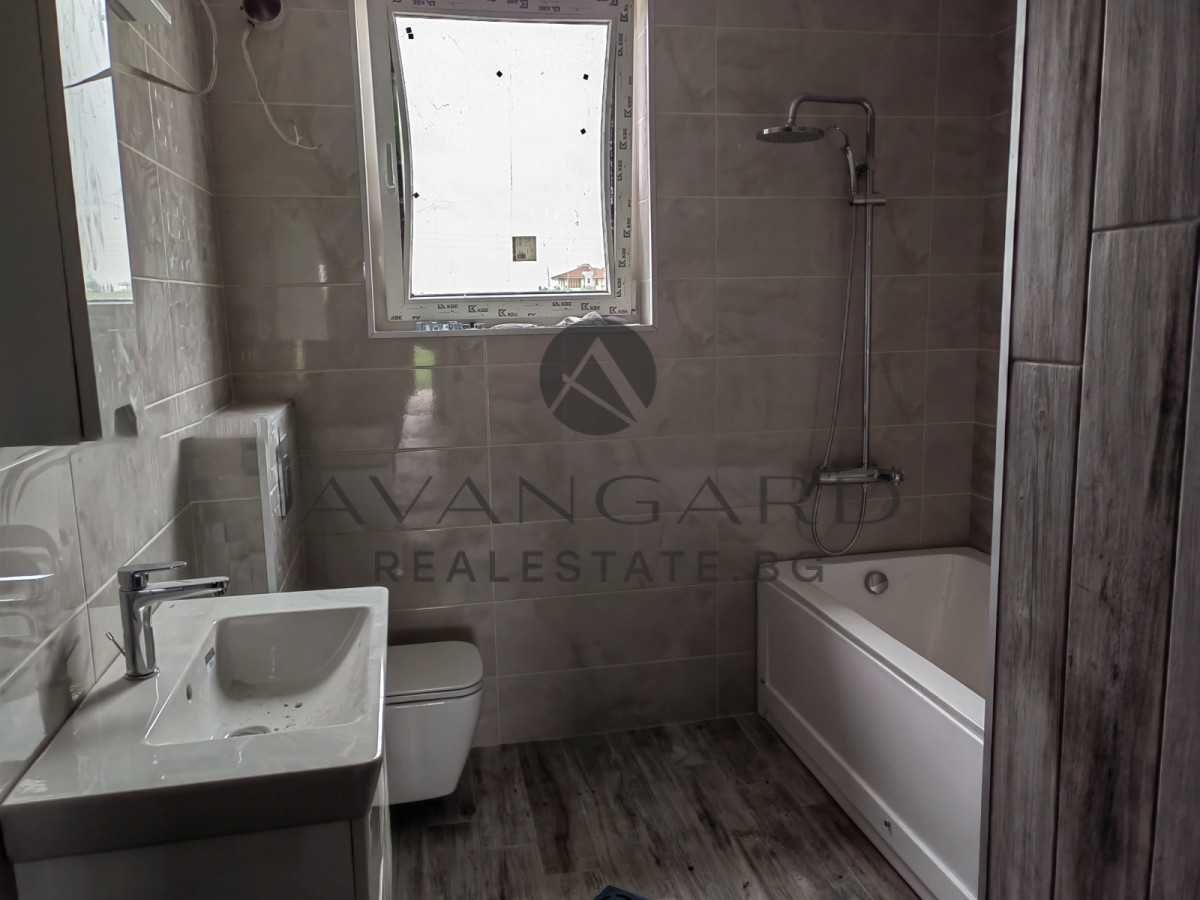 Продава се Къща в с. Войводиново, Област Пловдив - 170 кв.м за 2220 €/кв.м - Снимка #2