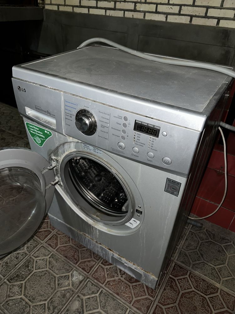 Стиралная машинка LG 6 kg