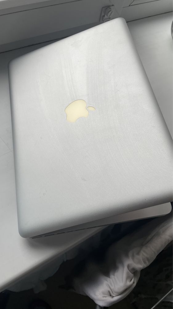 Продам MacBook Pro