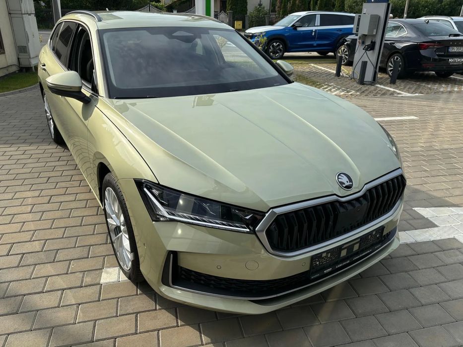 Skoda Superb Skoda Superb Combi Selection 2.0 TDI DSG 4x4