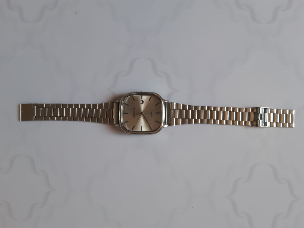 Часы Casio наручные