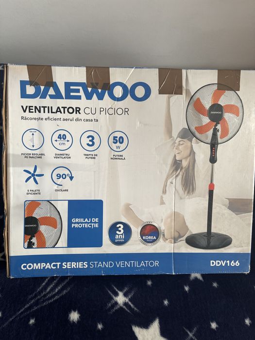 Ventilator cu picior Daewoo