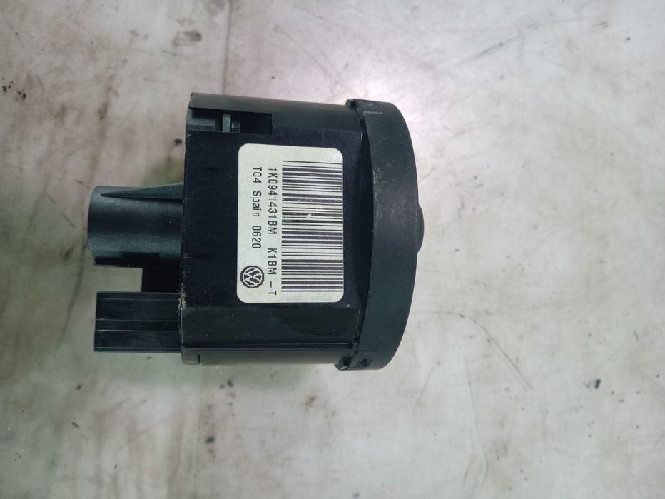 Bloc lumini 1K0941431BM Volkswagen VW Tiguan 1 5N [2007 - 2011] 2.0 t