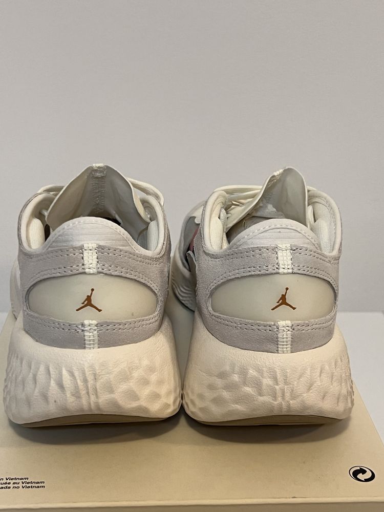 Wmns Jordan Delta 3 low SP nr.41 si 44,5