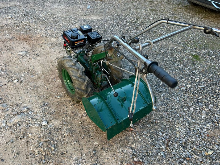 Motocultor cu motorul nou