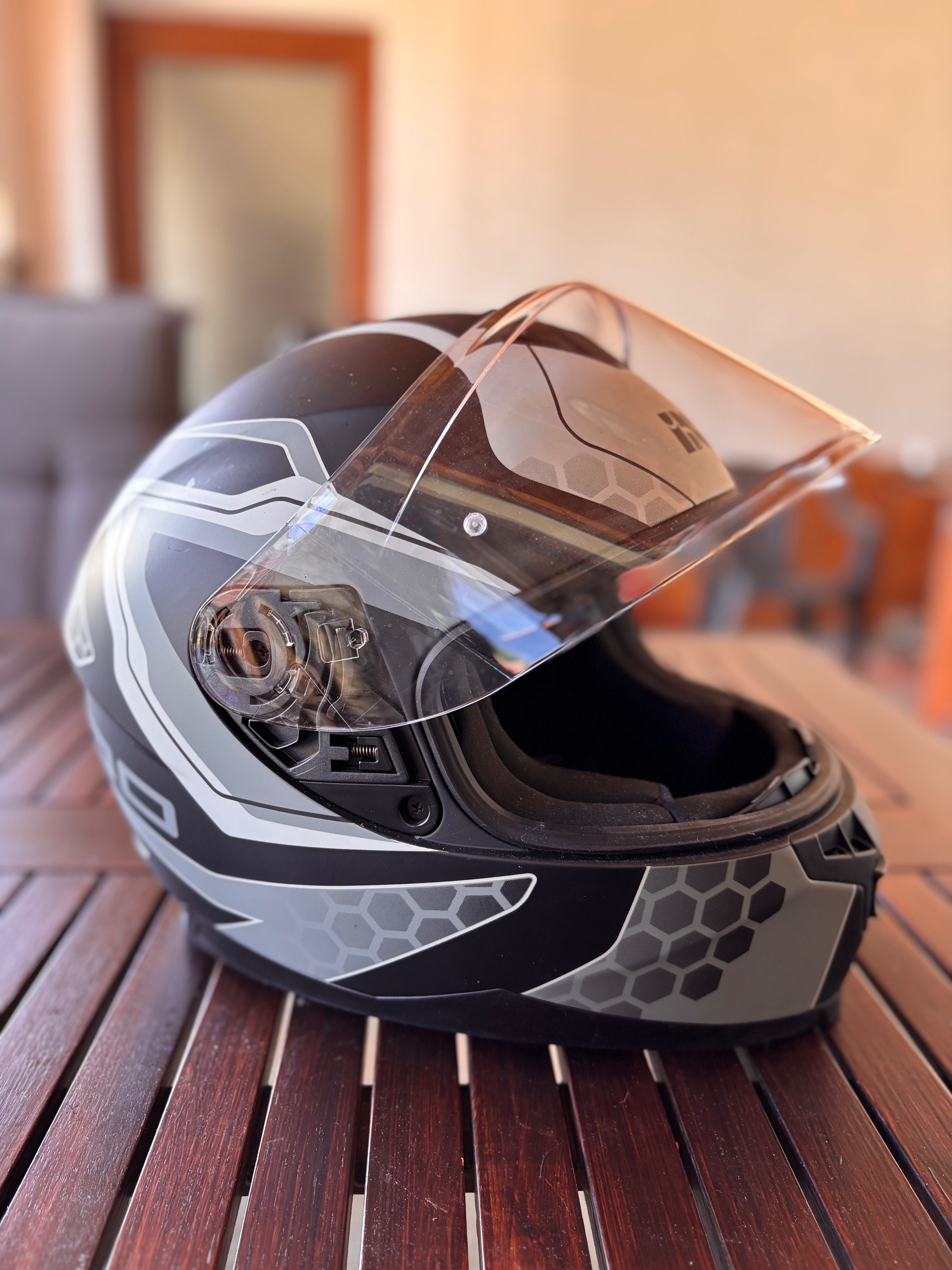 Каска за мотор iXS 1100
