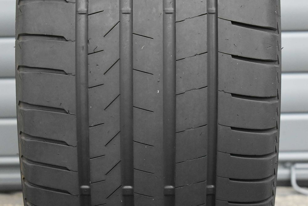 1бр. Гума 285/45/20 Bridgestone