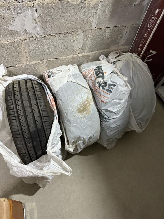 Продам летние резины