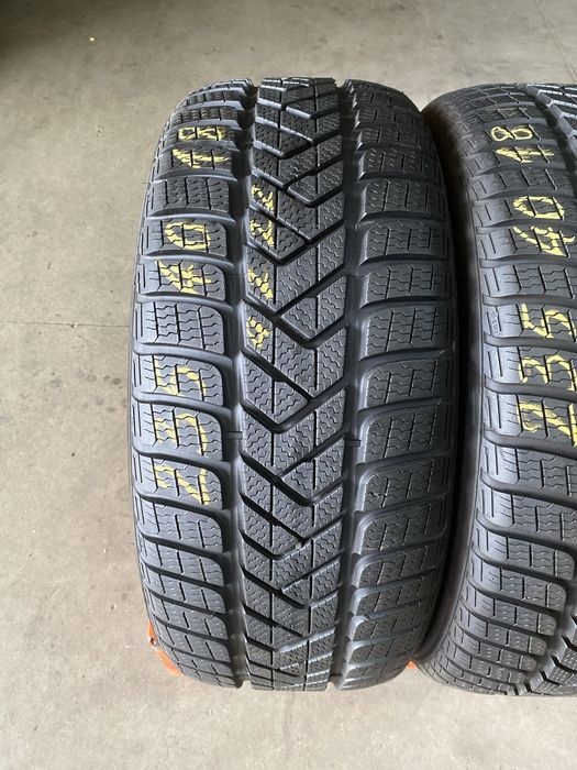 Anvelope iarna 235/40/18 Pirelli Sottozero 3 235 40 18 R18