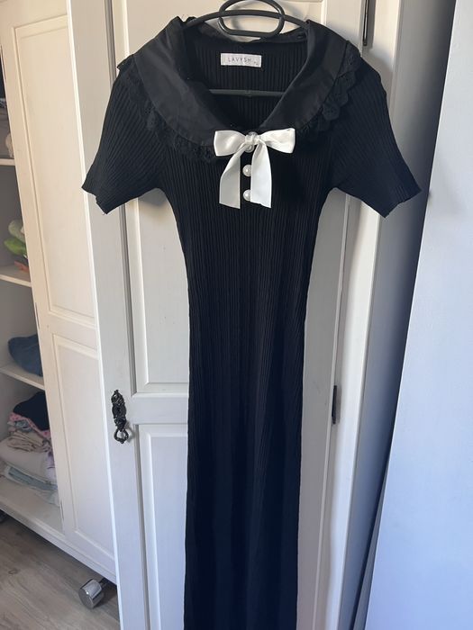 Елегантна рипсена рокля.