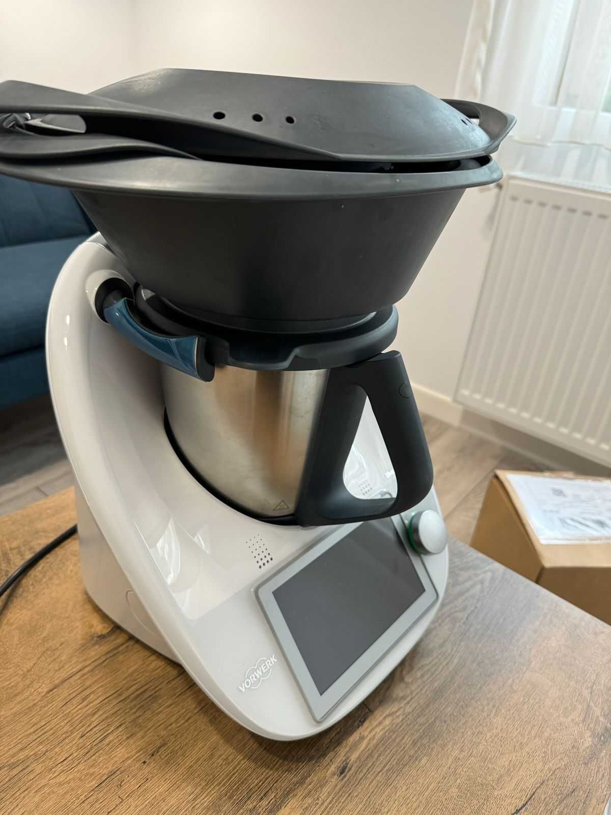 Vand Thermomix TM6 cu al doilea bol de mixare inclus