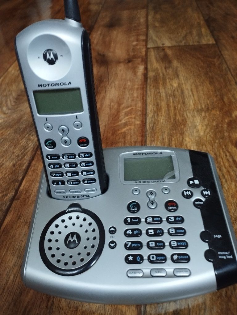 Телефоны требующие ремонта или на запчасти