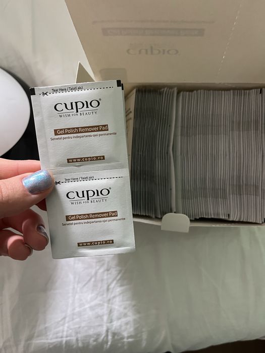 Lampa UV si servetele pt indepartarea ojei semipermanente