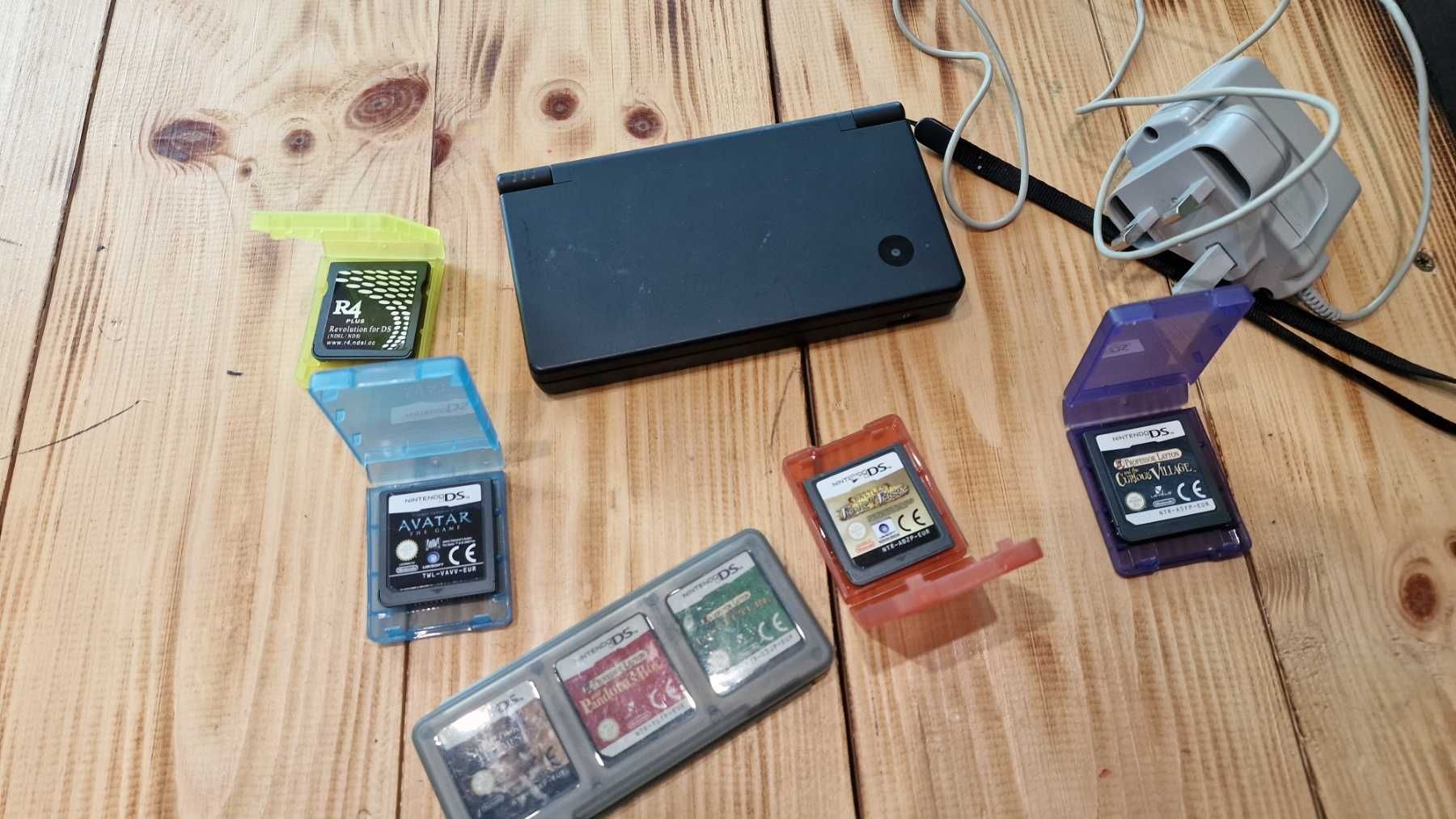 Nintendo DS комплект с игри