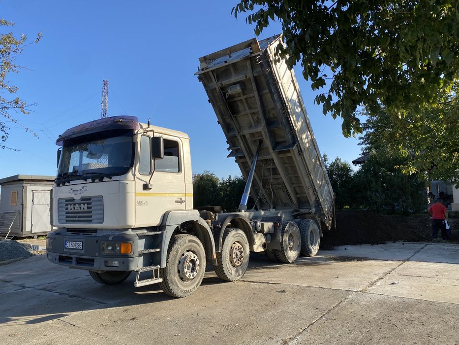 Transport basculabil nisip pietris pamant vegetal