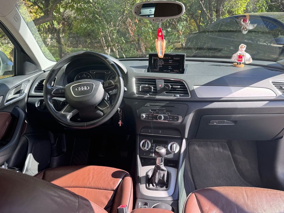 Audi Q3 Audi Q3 diesel cutie manuala