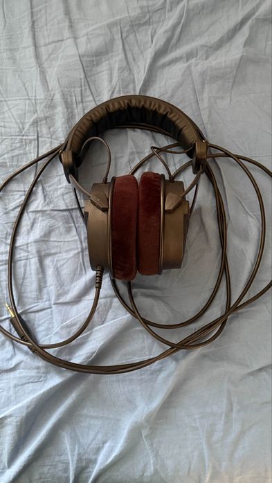 DT 990 PRO Black Limited Edition